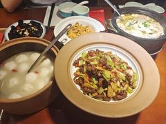 -魏铭鱼头捞饭(晋阳路店)