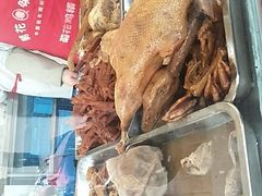 -周记卤菜店(广济北路店)