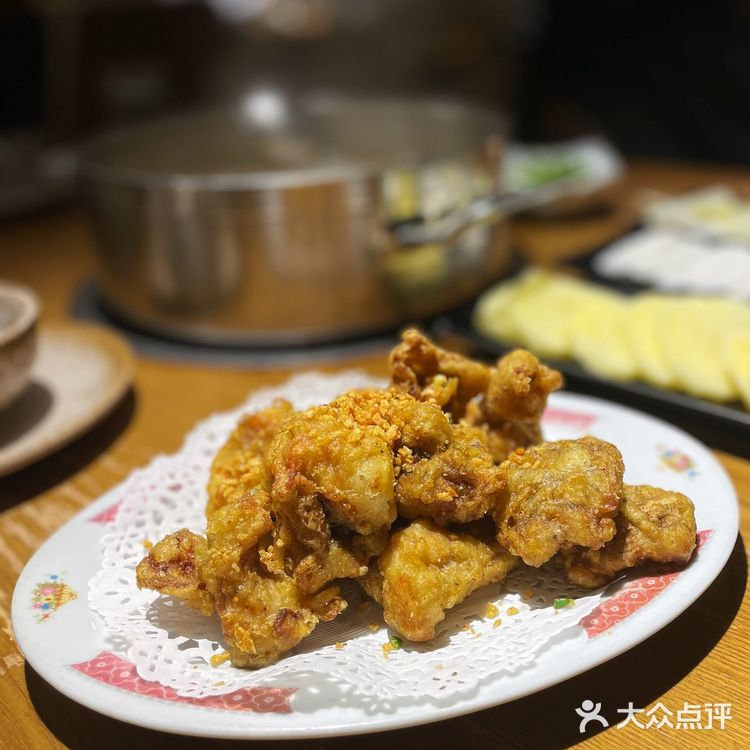 人生得意须【火锅】，莫使【牛事】空对月！