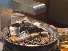 -草家酱蟹炭火烤肉店(珲春南路一店)