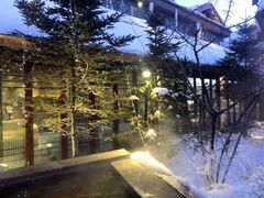 -汉拿山温泉度假酒店