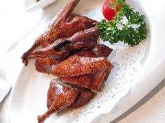 爆汁脆皮玻璃鸽-光明招待所(邦凯科技园店)