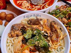 -萍姨抻面馆·鸡架冒菜(清湖店)