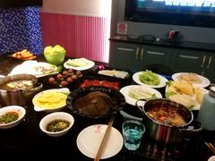 -唯爱KTV聚会餐厅(仙林东城汇店)