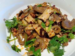 -费大厨辣椒炒肉(黄兴中心广场店)