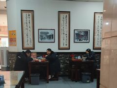 -牛一嘴·兰州牛肉面·大盘鸡(财富中心店)