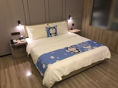 -西安大雁塔科技大学地铁站亚朵酒店