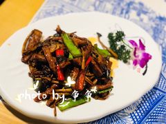 茶树菇焗牛柳-江南韵·无锡太湖文化体验餐厅(凤凰天街店)
