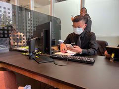 -奔驰上海利星(七宝店)