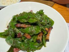 -黄泥岗·地道湖北菜(奥特莱斯店)