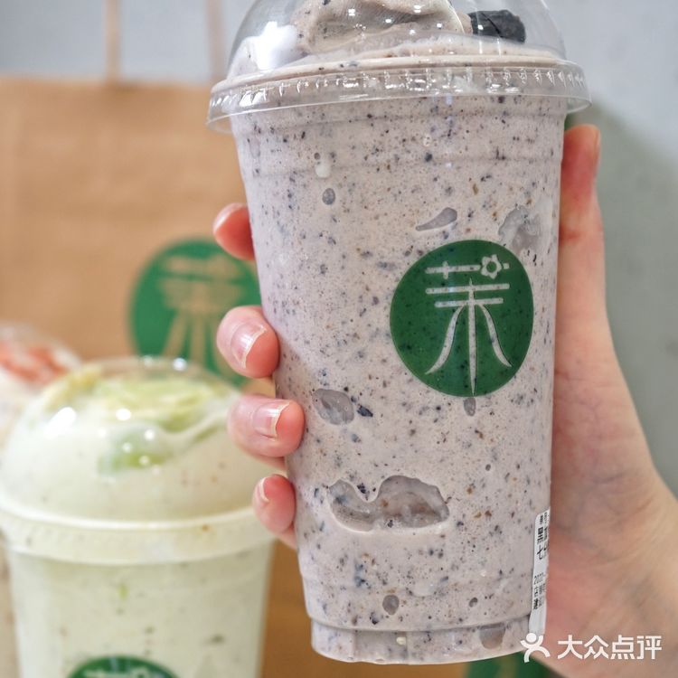 大悦城新开的这家宝藏酸奶我爱了，竟然有整只牛油果🥑