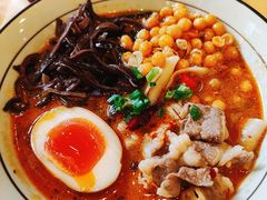 四川麻辣肥牛蝴蝶宽面-火山屋台(新街口店)