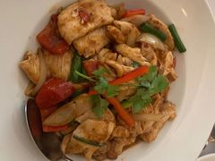 -Thai Pothong Restaurant