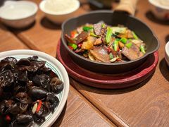 杏鲍菇炒牛肉-云海肴·汽锅鸡·云南菜(领展购物广场·中关村店)