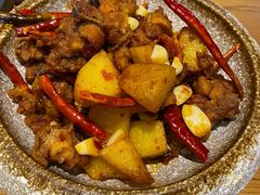 -隔壁老王·家常云南菜(花巷店)