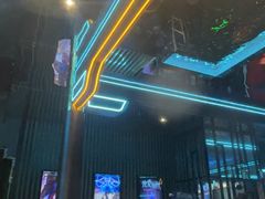 -屋有岛沉浸游戏旗舰店(中山公园店)