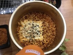 -肉甲韩国木炭烤肉(新壹街1店)