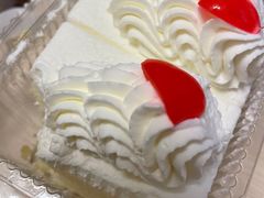 -红宝石·鲜奶小方·海派西点房(万航店)