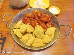 -BHC炸鸡(明洞总店)