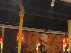 -爱客得牛排海鲜烤肉·火锅自助(春熙路黑金好店)