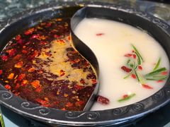 秘制鸳鸯锅-8号苑自助烤场(西单店)