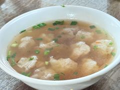 -张阿三馄饨店