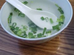 -牛八宝桂林米粉(八里庄店)