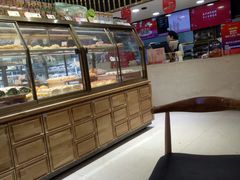 面包甜点陈列柜-仟吉KenGee(国贸360店)
