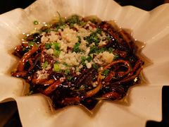 响油鳝糊-佘山世茂艾美·御珍轩中餐厅