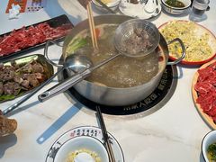 -刘少华贵州小黄牛·鲜牛肉火锅(总店)