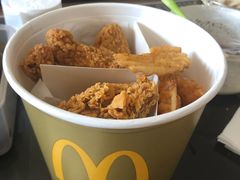 金拱门桶-麦当劳(廊坊新华路店)