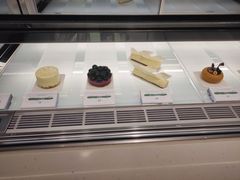 -潮一不贰·法式甜品·生日蛋糕·西式简餐(外滩店)