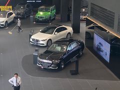 -奔驰上海利星(七宝店)