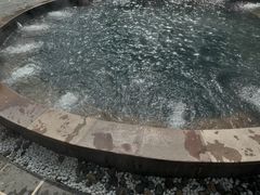 -腾冲洞山温泉村
