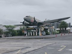 -席娜卡琳火车铁道夜市