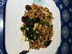 -旺角小渔村·海肠捞饭开创者(环山路店)