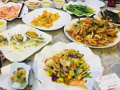 -亚龙湾8号(丁村万人海鲜广场店)