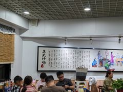 -八两八金·莱芜特色炒鸡(市南漳浦路店)