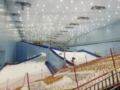 -广州热雪奇迹