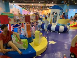 -苏宁红孩子(F6漫时区店)