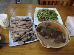 -冯氏吴山贡鹅(206国道店)