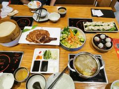 北京烤鸭-德香苑脆皮烤鸭·经典(爱融荟城店)