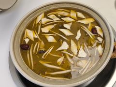 -土连锅·现熬养生汤锅(梁家巷店)