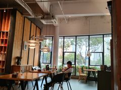-老板很二(吉大店)