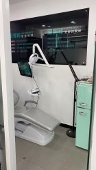 -黑奥秘脱发白发中心