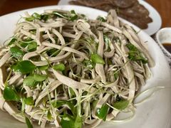 凉拌豆腐丝-峪鸡餐厅