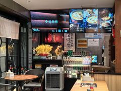 -蟹黄鱼·海派深夜面馆(巨鹿路店)