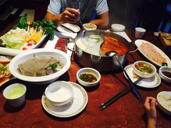 -小天鹅火锅·一线江景洪鼎旗舰店(洪崖洞店)