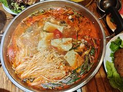 -亮欢寨酸汤鱼(沙冲路店)