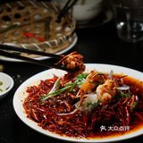 交子大道温馨小木屋海鲜Bistro，快乐团年地。